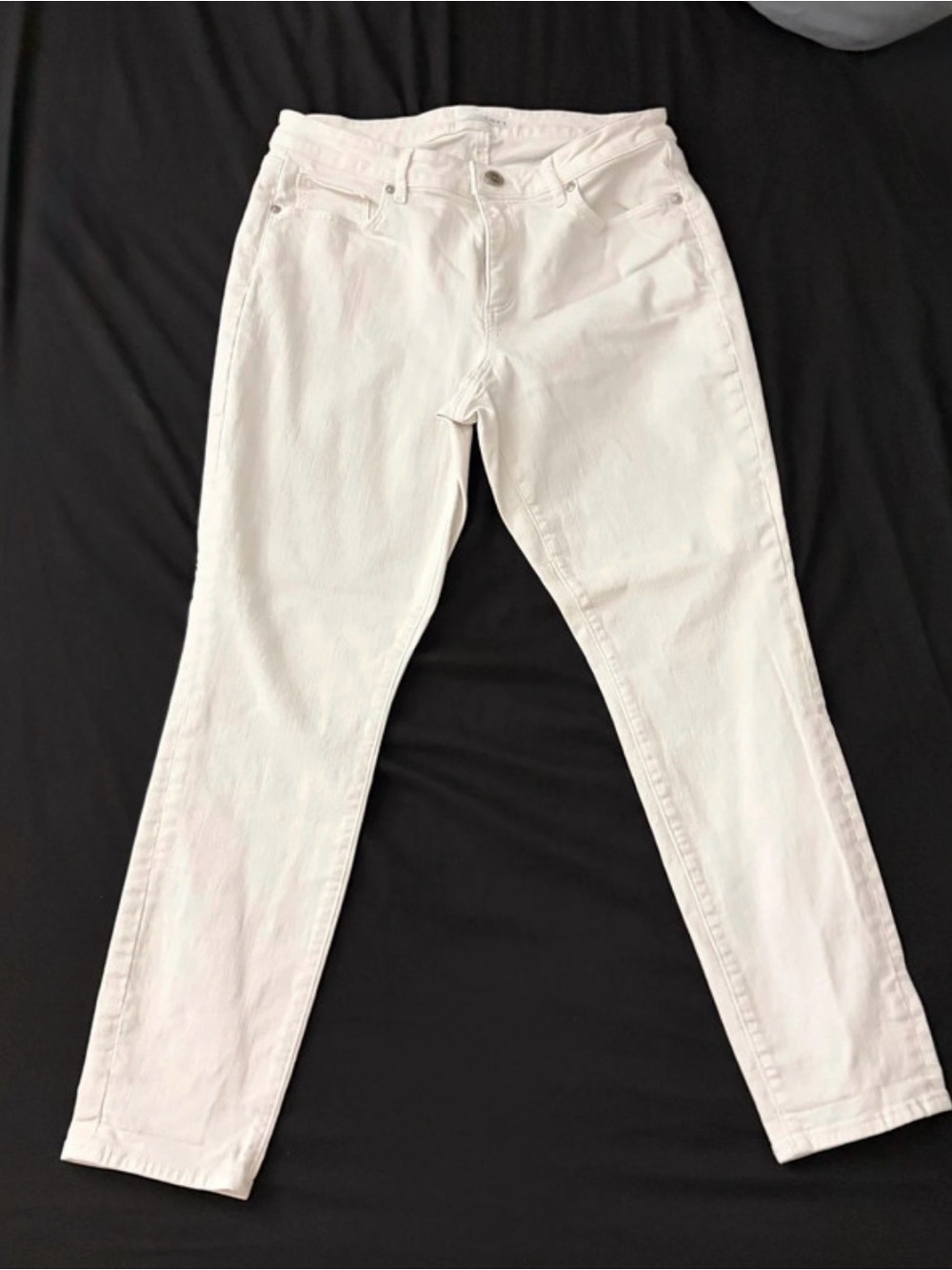 LOFT Curvy Skinny Crop Jeans